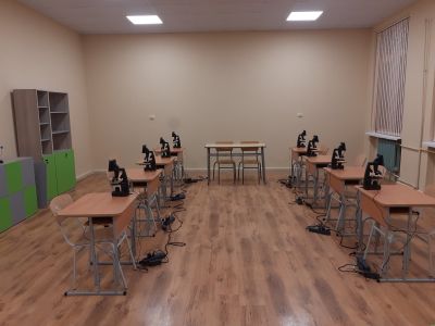 След ремонта обурудване и таван - ОУ Св. Солунски братя - Крамолин, Севлиево